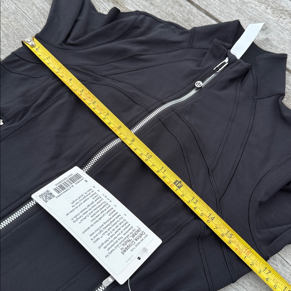 Lululemon‎ Define Cropped Jacket Nulu Black Mirror Silver size 8 NWT - Picture 5 of 7